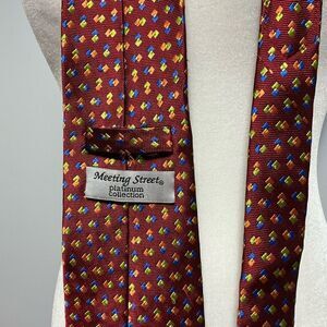 Meeting Street platinum collection 100% silk neck tie